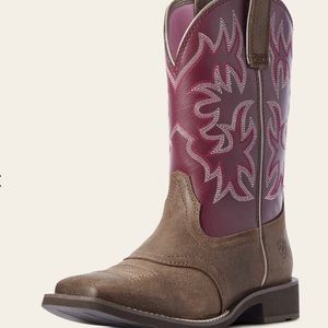 Ariat Woman's Delilah Boots B Medium Size US7.5 EUK38 UK5